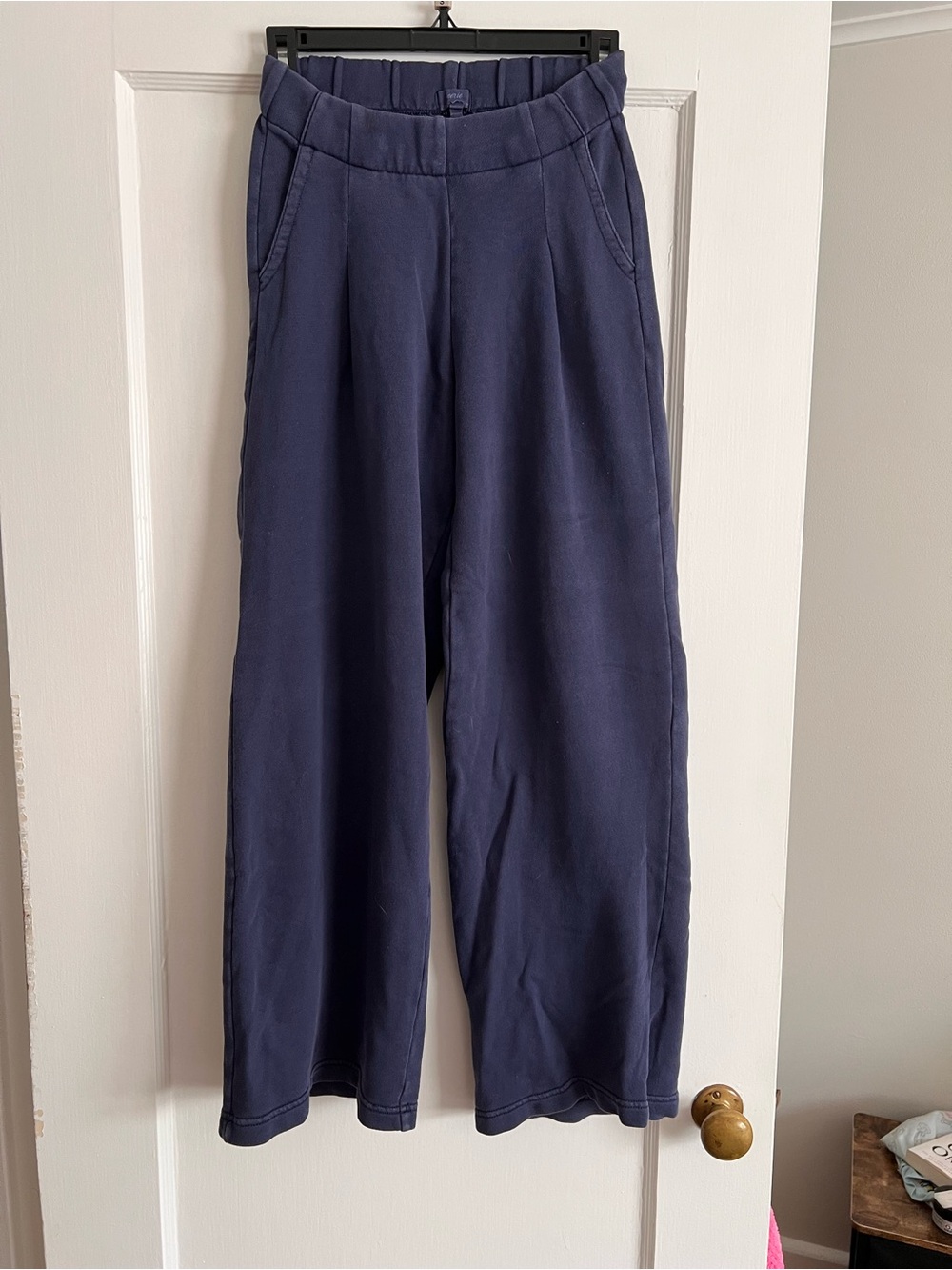 Arie Wide Leg Trouser Style Sweatpants